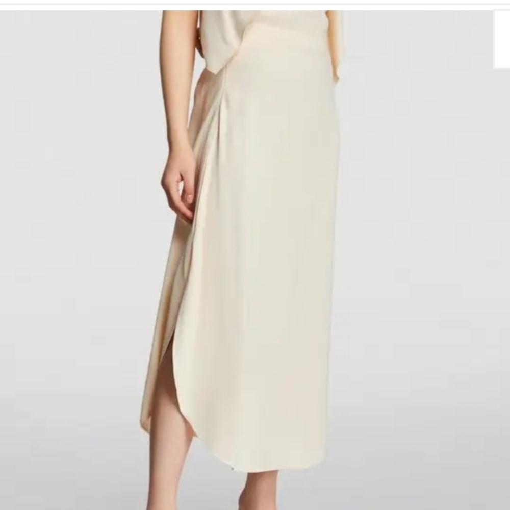 NWT Toteme Draped Circle Skirt Size 38 Cream (Blush)